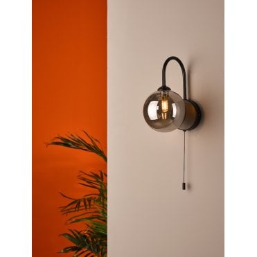 Eissa Wall Light