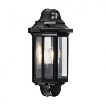 Traditional Outdoor Wall Light